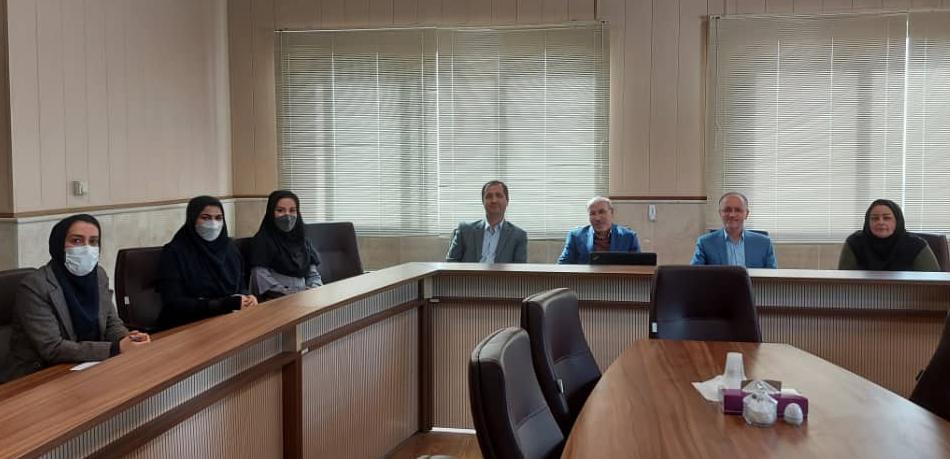 انتقال امور مربوط به پایان نامه  و رساله از آموزش به بخش پژوهشی
