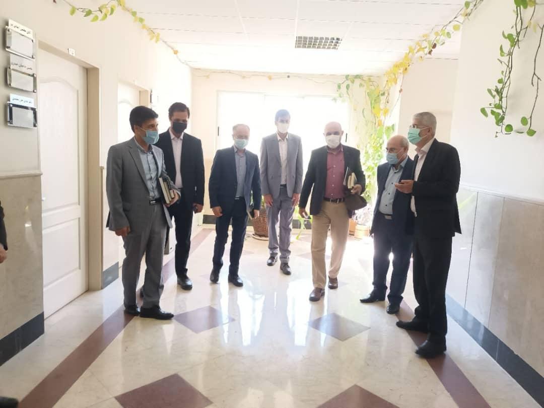 دیدار نوروزی رئیس محترم دانشگاه با اعضای هیئت علمی و کارکنان دانشکده مدیریت و حسابداری