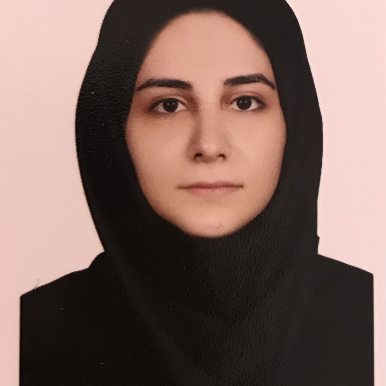 اسماء امجدیان