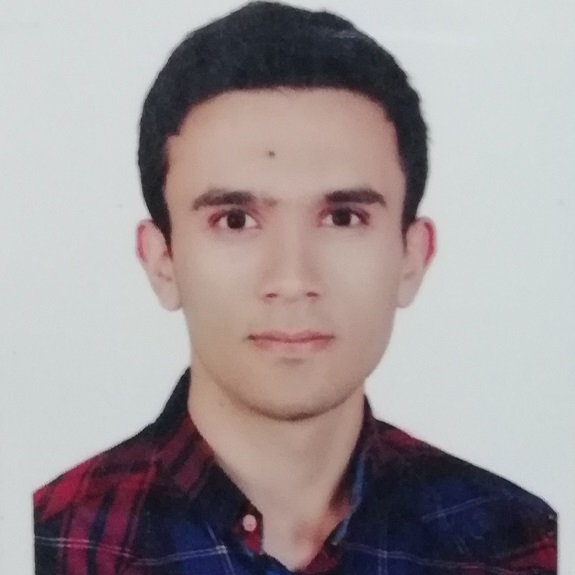 امین صادقی