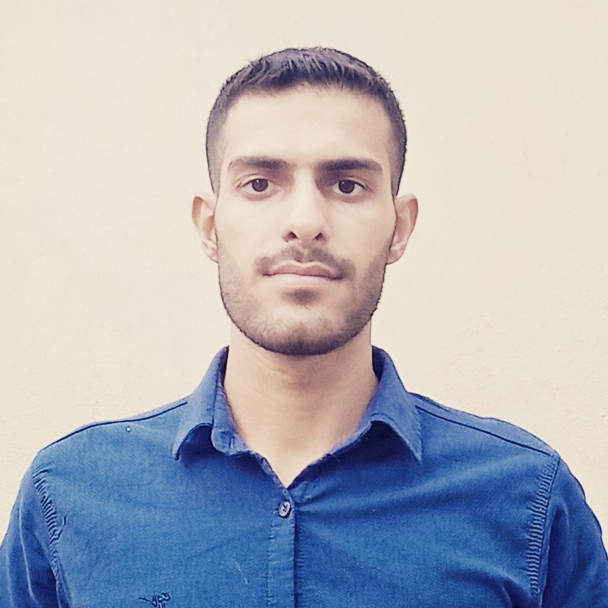 امیرحسین روحانی نوش ابادی