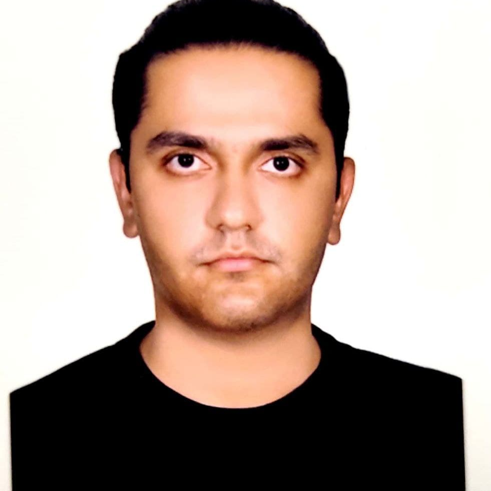پویا دلگشای فشتمی