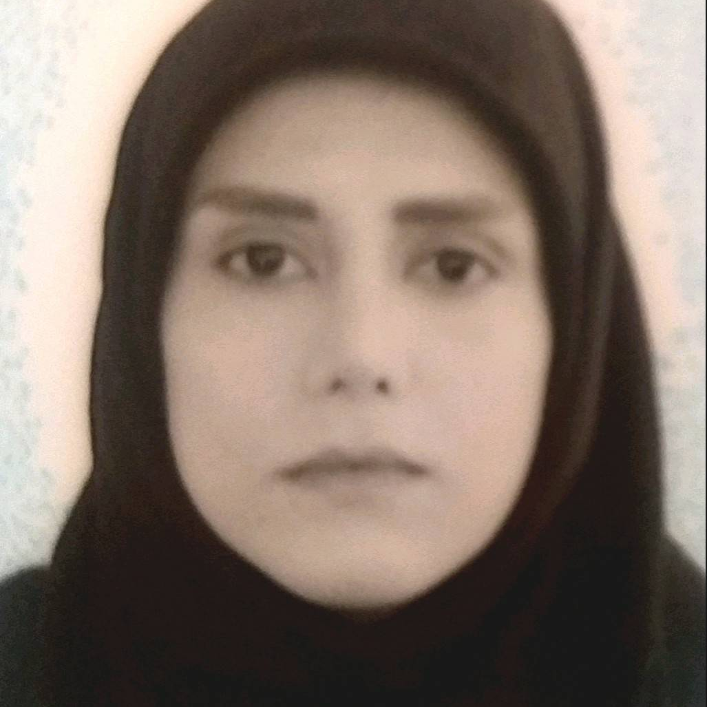 راضیه صادق پور